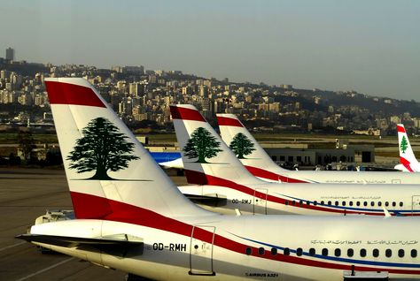 ما حقيقة إلغاء كل الرحلات من وإلى مطار بيروت؟