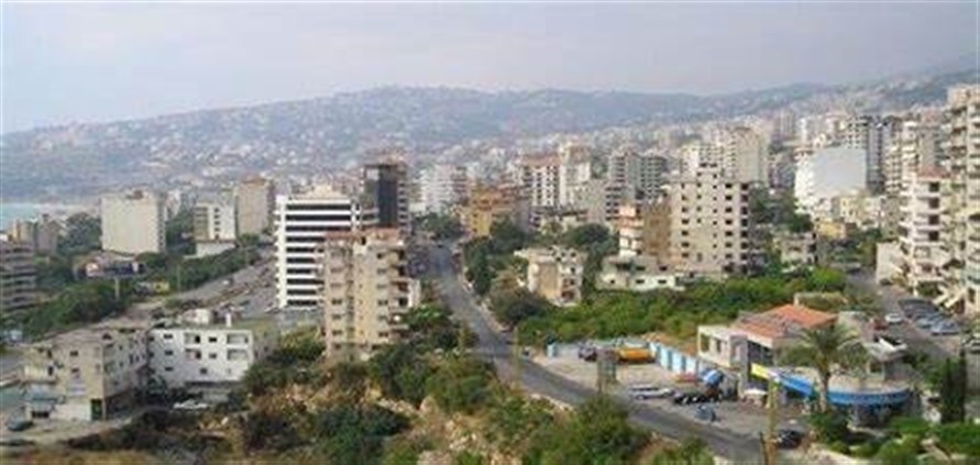 طارداه من جونيه حتى ضبيه ثم ركلا درّاجته.. إليكم ما حصل!